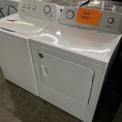 Amana White Washer And Dryer Set C2