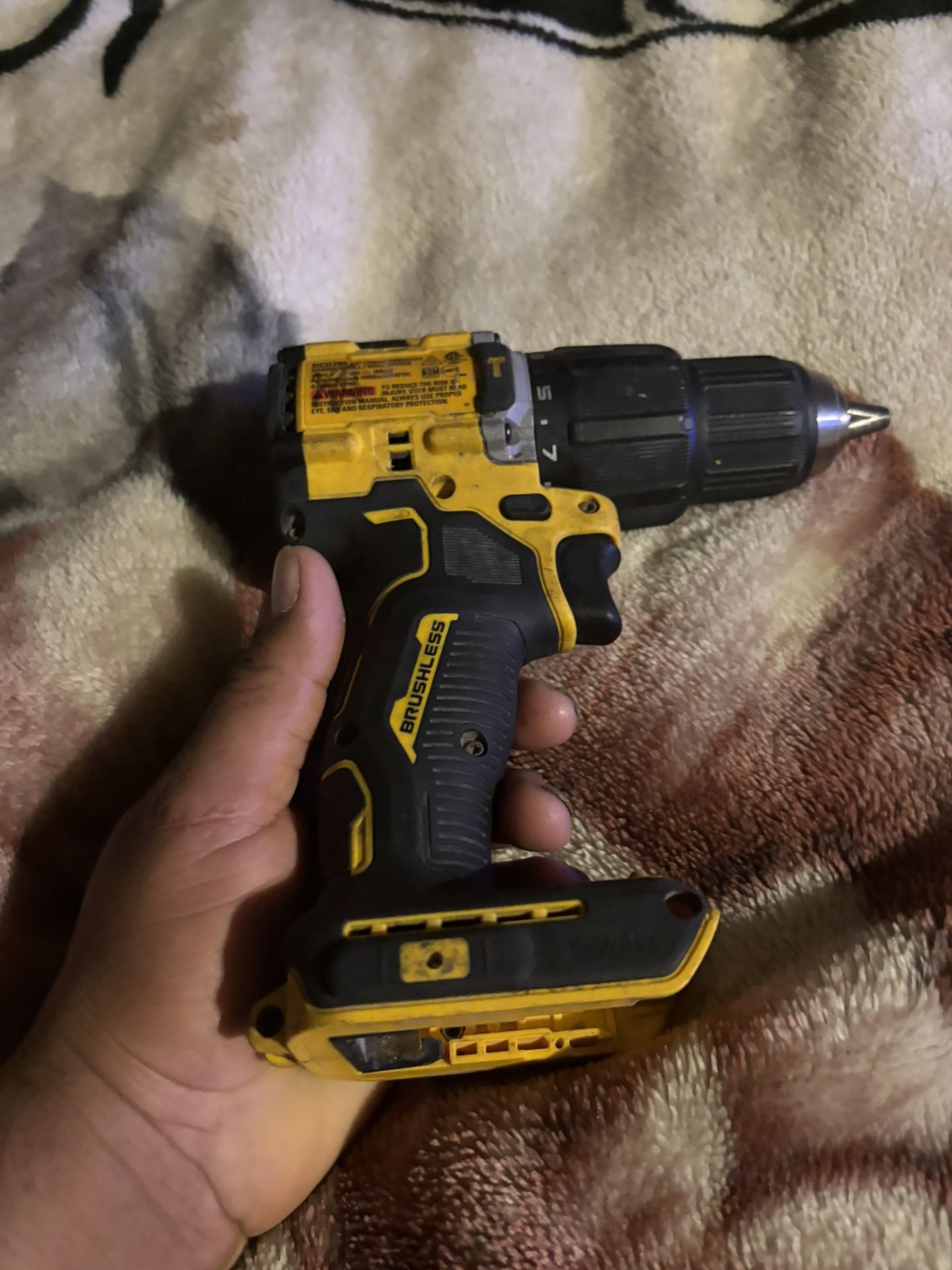 Dewalt 20v Drill New $70 Wit One Battery