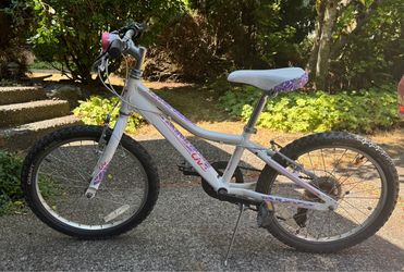 Liv Areva 20 girls bike