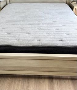 King Pillow Top Mattress