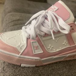 Size 8 Woman     Men’s 9-10-11 New 