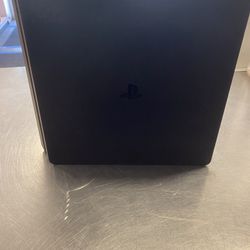 Playstation 4 Slim 