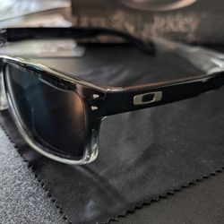 Oakley Holbrook Sunglasses 