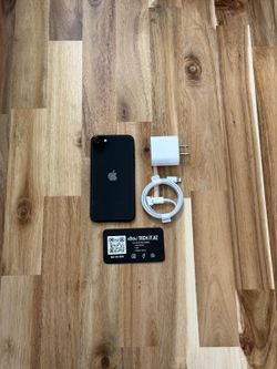 📱 iPhone SE | 64GB | Black | Unlocked (Any Carrier)