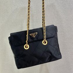 ππ«πππ vintage chain pattern duffle bag