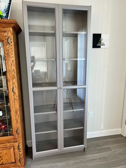 glass display cabinet