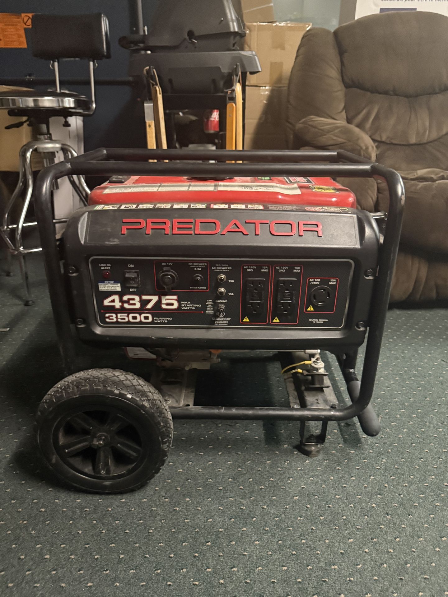 Predator 4375 Power Generator