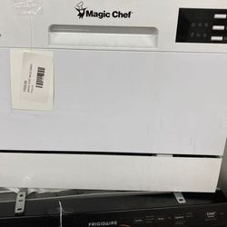 Magic chef mini dishwasher MCSCD6W5