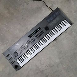 Roland Super JX-10