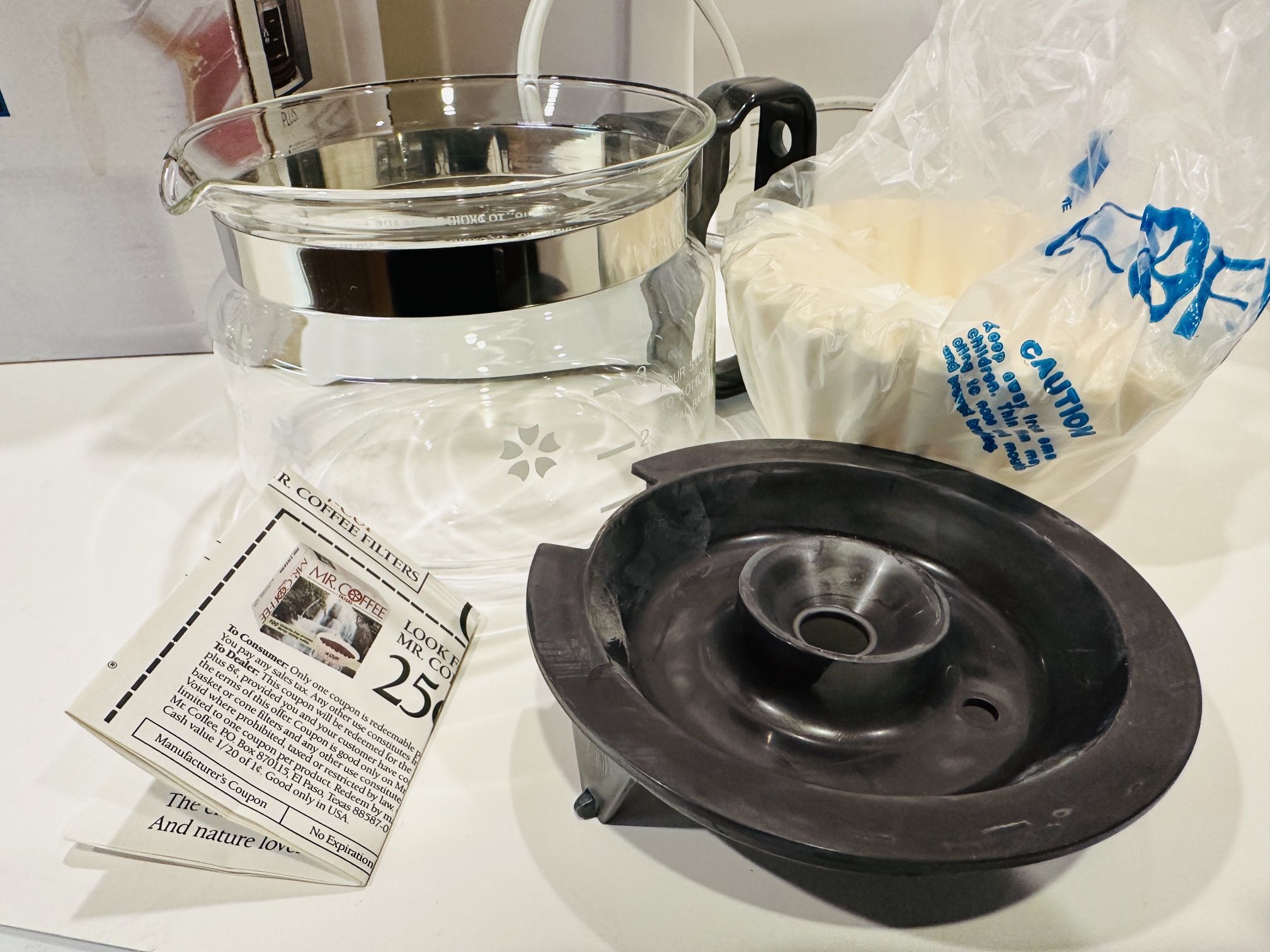 Vintage 1990 Mr Coffee Jr Model JR-4 Mini 4 Cup Coffee Maker White Tested Works!