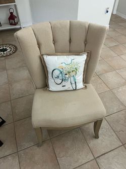 Living room Chairs