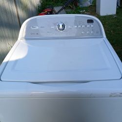 Whirlpool Cabrio Washer 