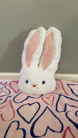 Toss Pillow Bunny 
