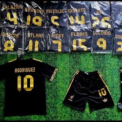 Soccer uniforms uniformes de fútbol playeras playera fútbol Set includes full kits conjuntos completos uniformes para equipos equipo 👇READ THE DETAIL