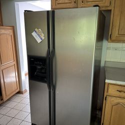 Fridge Stove Dishwasher 
