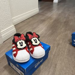 Adidas Disney Superstar 
