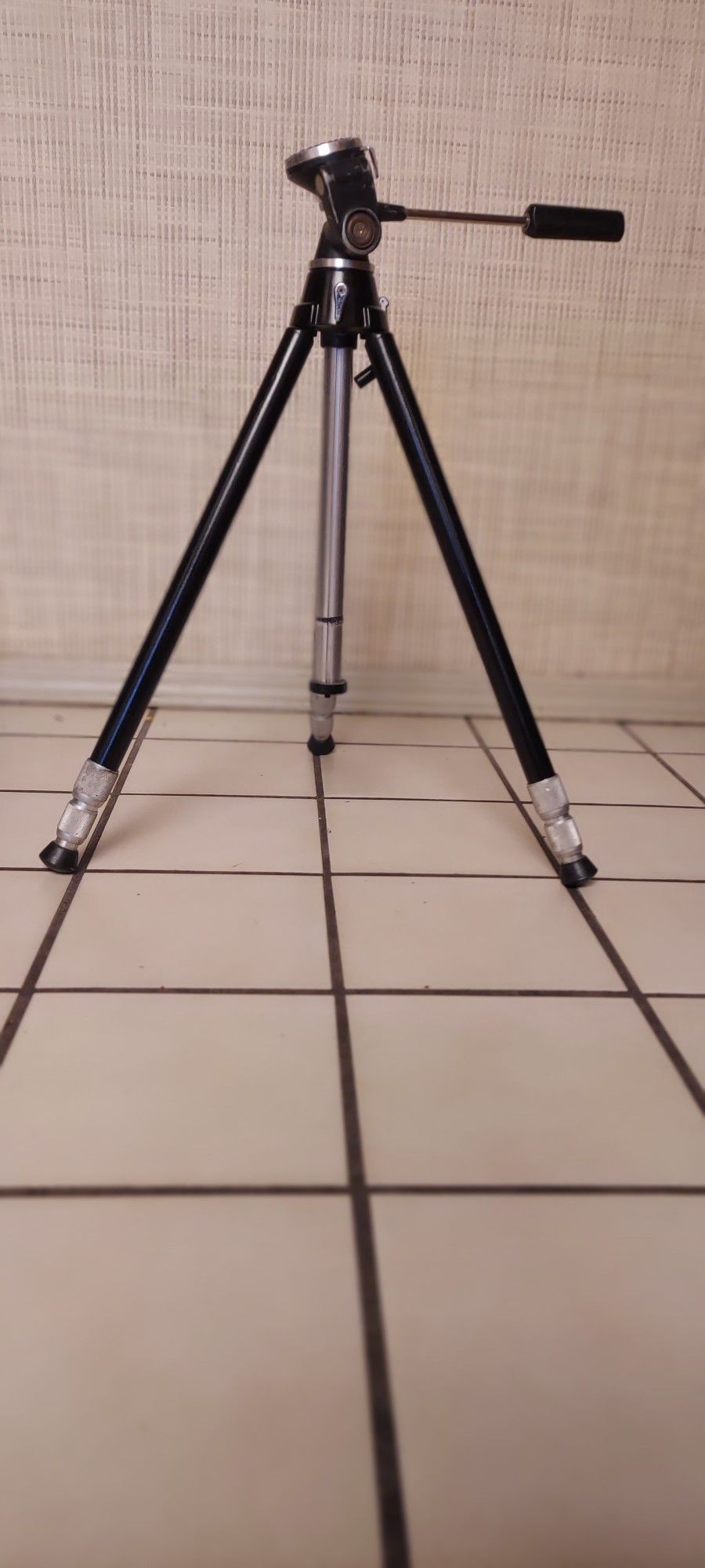 Tripod