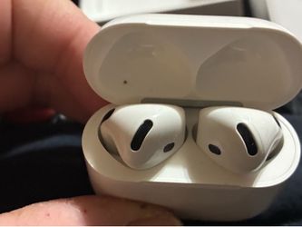 Airpod4