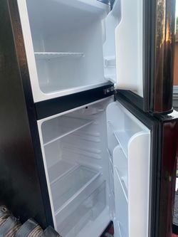 Mini fridge