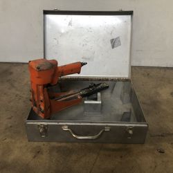 Clincher Stapler Machine 