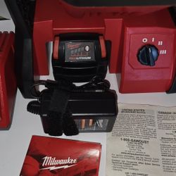 Milwaukee Fan M18