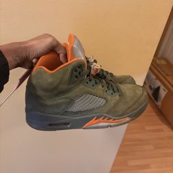 Jordan 5s Olives 