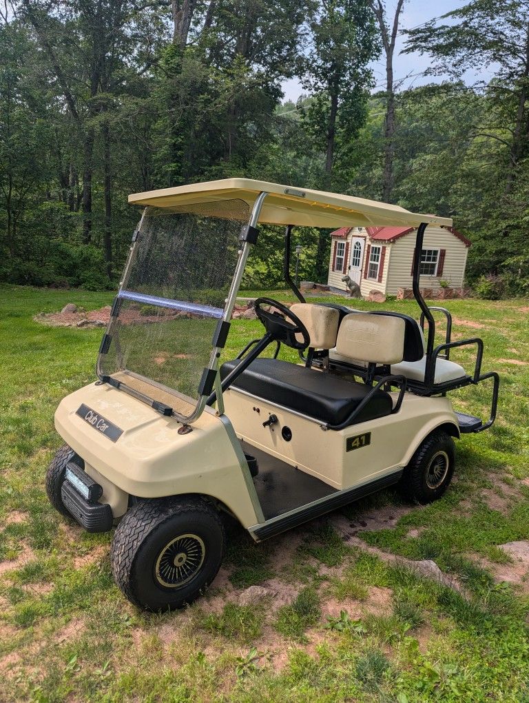 1994 Club Car DS Electric Golf Cart
