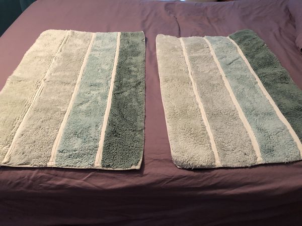 Dkny Shower Curtain And Matching Rugs For In Raleigh Nc Offerup Dkny Shower Curtain And Matching Rugs