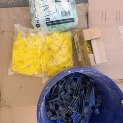 Tile Leveling Spacers 