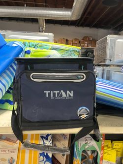 Titan Arctic Zone cooler bag