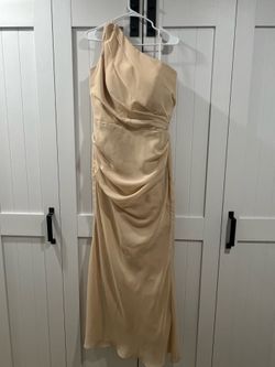 Women Champagne Formal Dress Size 16 (more like 14)