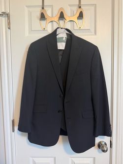 Men’s black suit 38s x32