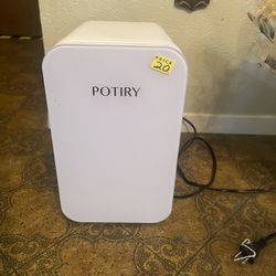 Skincare/mini Fridge