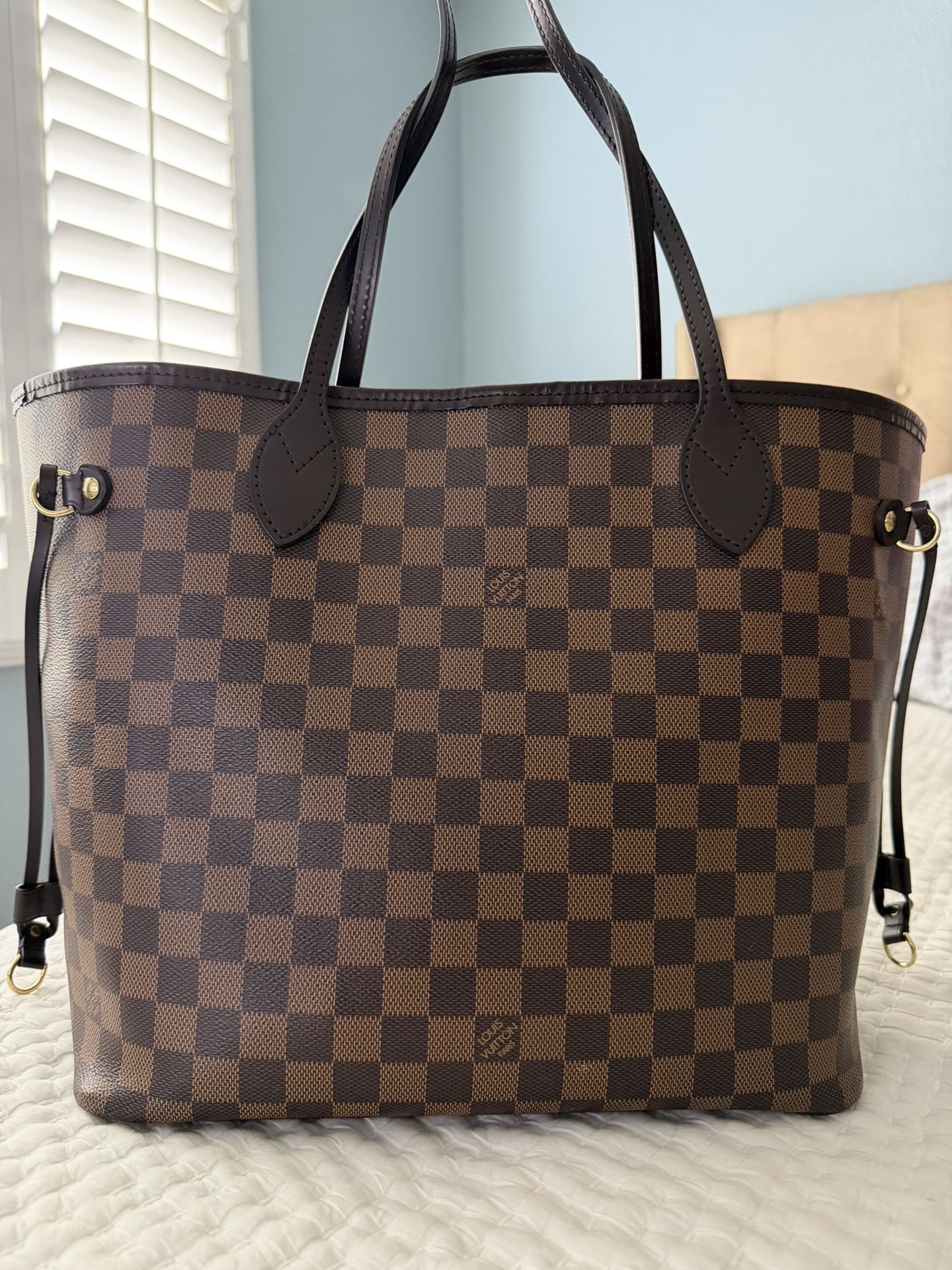 Louis Vuitton Neverfull Tote MM Brown Canvas Monogram