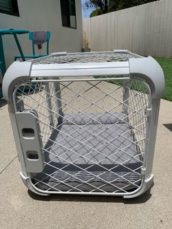 Diggs Evolv Dog Crate
