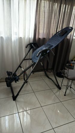 Stretch machine for the muscles of the back