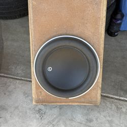 JL Audio 12W7 AE .. Flawless Sub 