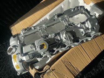 Aluminum Valve Cover w/ Gasket & Cap