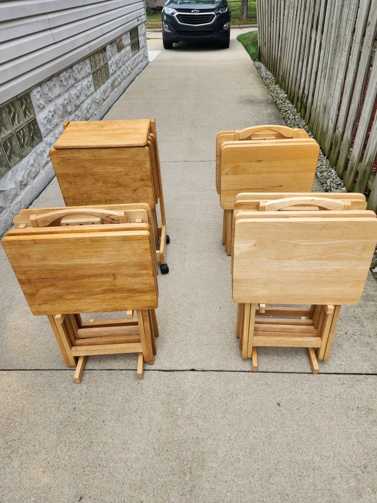  Vintage Snacktable Sets