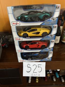 1:18 Diecast