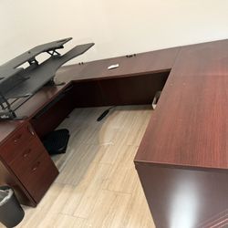 U Shaped Desk