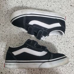 Black Van's Shoes 