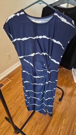 VIRTUAL GARAGE SALE- Women's clothing size S/M
