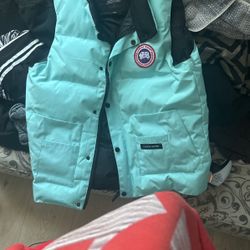 Canada Goose Vest 
