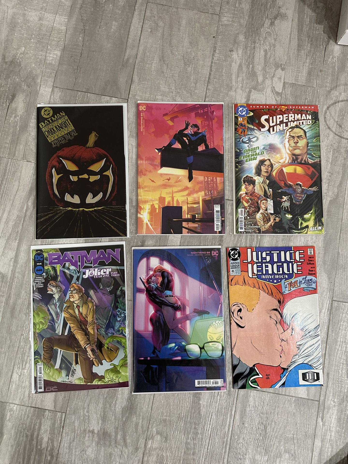 DC Comics Bundle - 6 Issues: Batman, Superman, Nightwing, Justice League