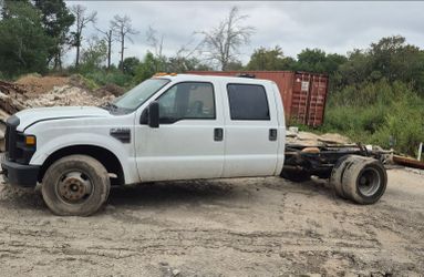 08-12 ford f350 parts partout 6.4 bad motor,  engine no good, good transmission rear end and turbos
