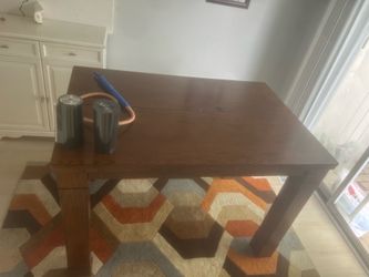 Kitchen table