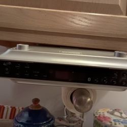 Bluetooth CD Radio Under Cabinet Music System