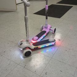 FanttikRide Electric Scooter For Kids. BRAND NEW