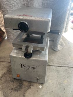 Pro-form vacuum forming machine